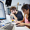 Studierende im Labor der h_da